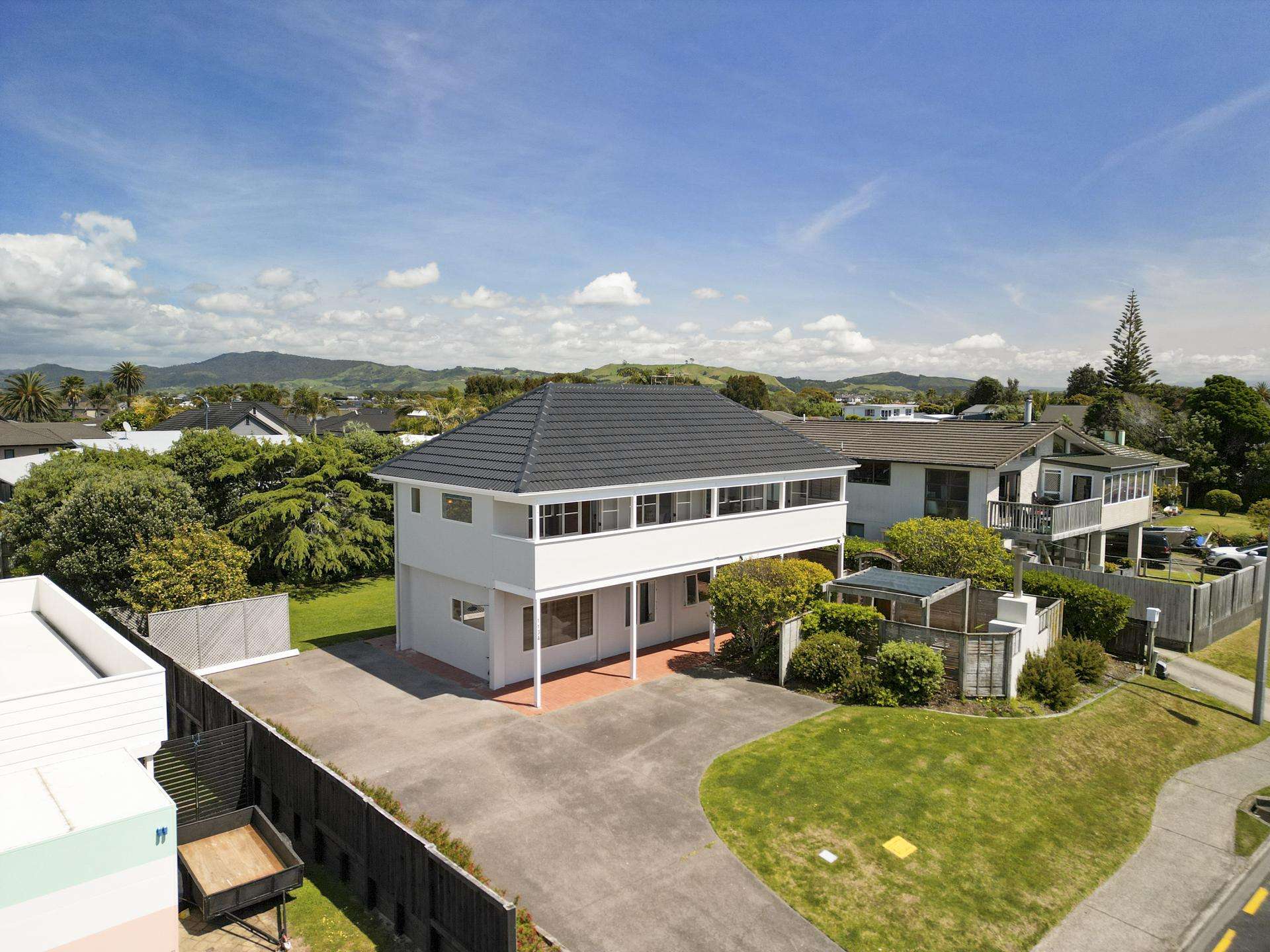 1134 Papamoa Beach Road Papamoa Beach_0