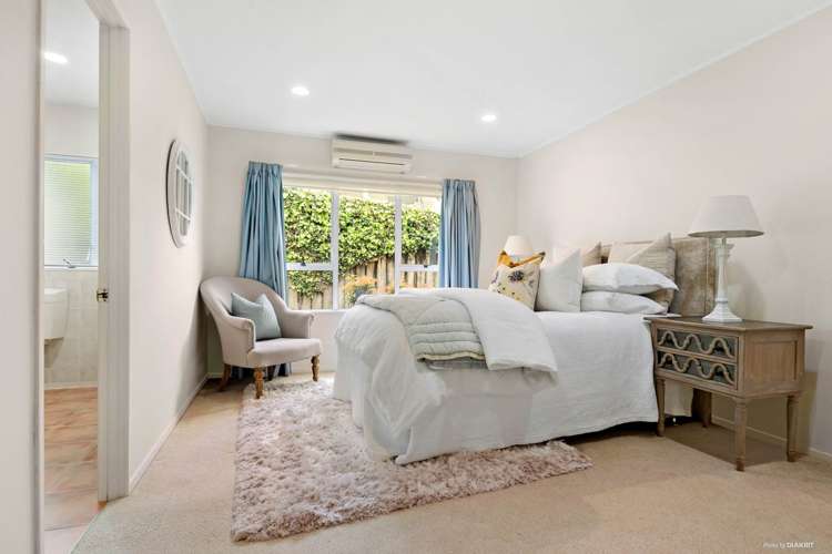 4/25 Nicholas Road Somerville_5