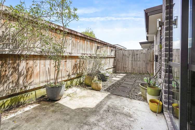 2/3 Korimako Street Frankton_12