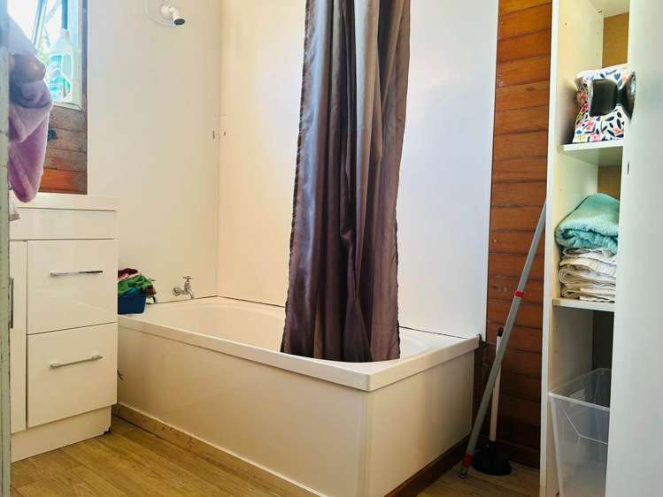 2/56 Redcrest Avenue Red Hill_5