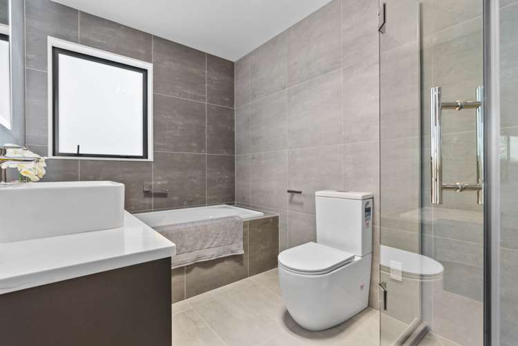 23 Henriette Place Totara Park_10