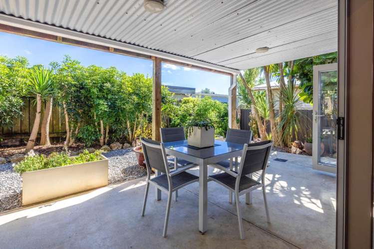 74 Hauraki Road Oneroa_17