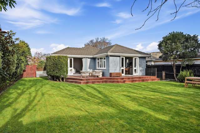 Charlcott Charm Meets Modern Living