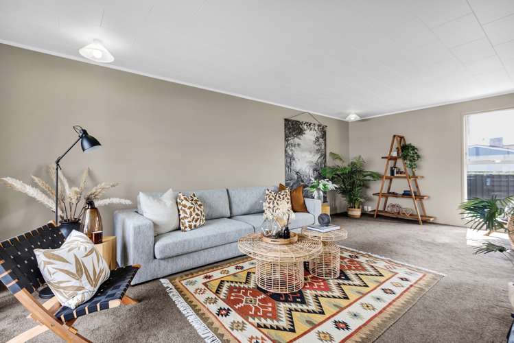 5b Riversdale Drive Merrilands_16