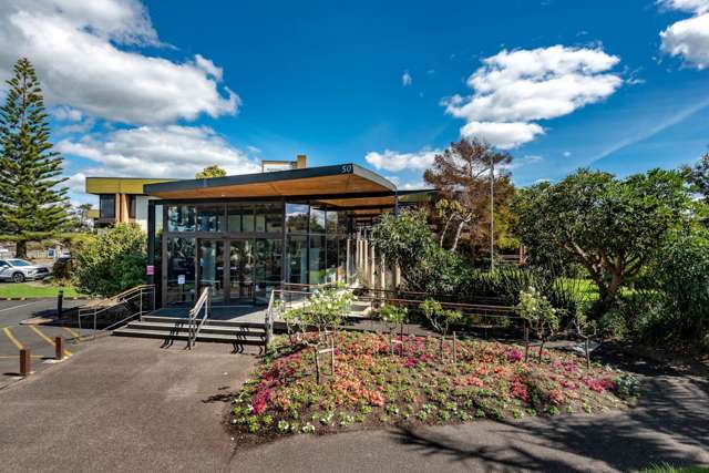 50 Centreway Road Orewa_4