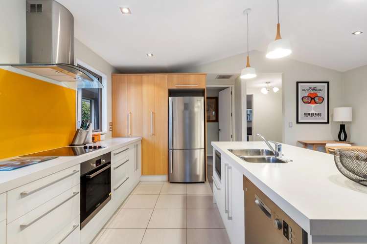 6 Evening Star Road Arthurs Point_17