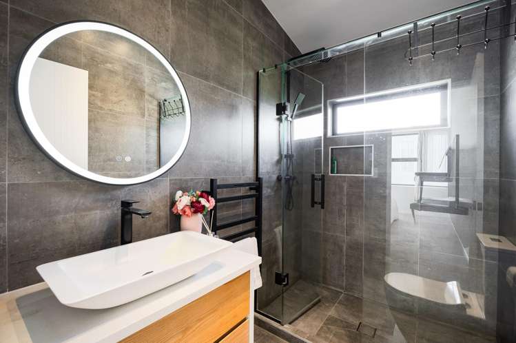 25B Kiteroa Terrace Rothesay Bay_12