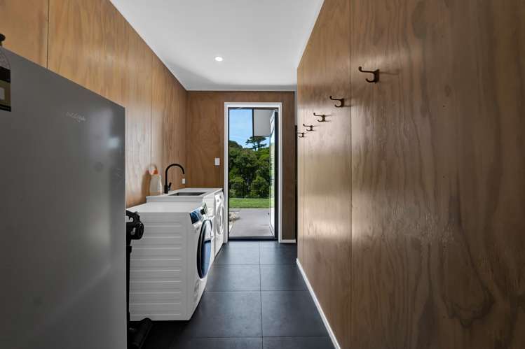 489 Smart Road Hillsborough_27