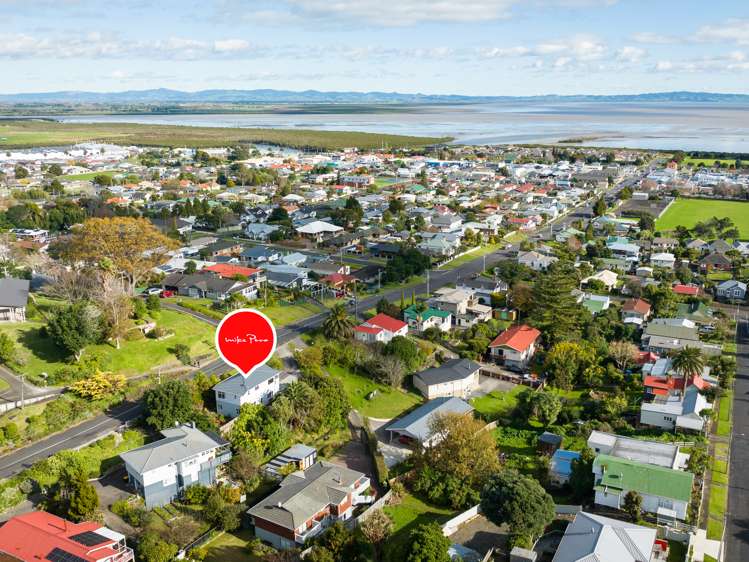 701 Richmond Street Thames_20