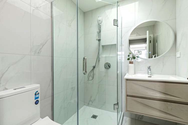 24 Bristol Freighter Road Hobsonville_17