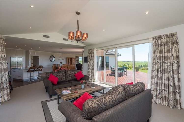 422 Upland Road Tarurutangi_8