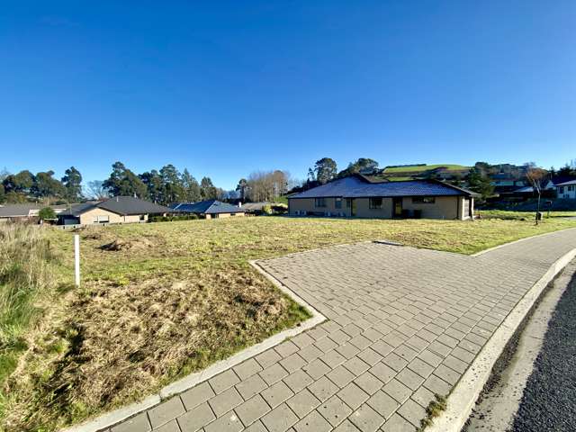 72 Heathfield Drive Mosgiel_3