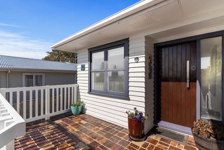 1/219 Glenfield Road Hillcrest_20