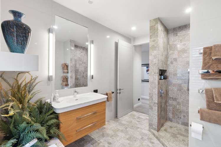 208/283 Wakefield Quay Stepneyville_34