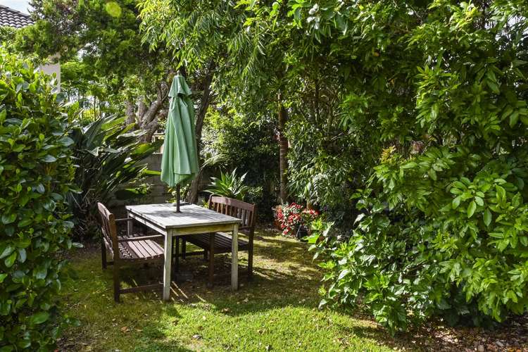 6/11 Sanders Avenue Takapuna_12