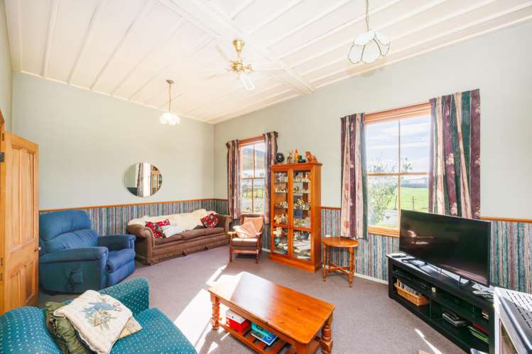 659 Kimbolton Road Feilding_14