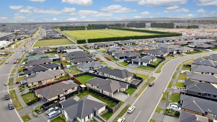 72 Avanda Avenue Rolleston_1