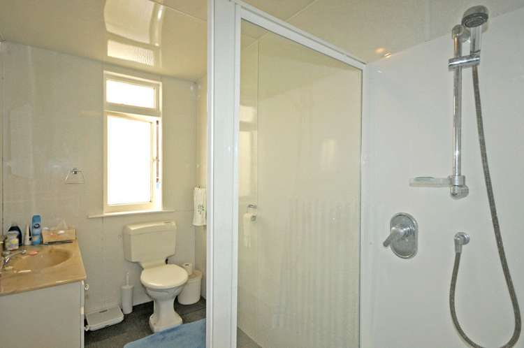 111 Grant Road Thorndon_6