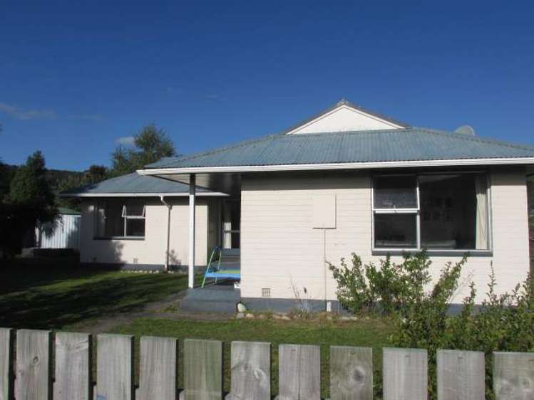 29 Plaskett Street Reefton_20