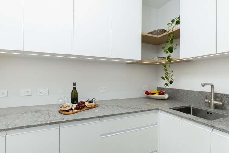 25 Resolution Place Richmond_6