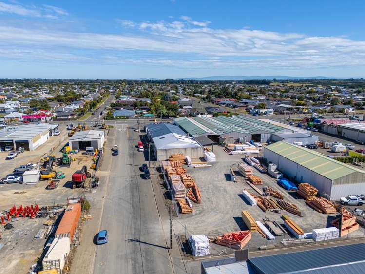 141 North Road and 20 Benmore Street Prestonville_12