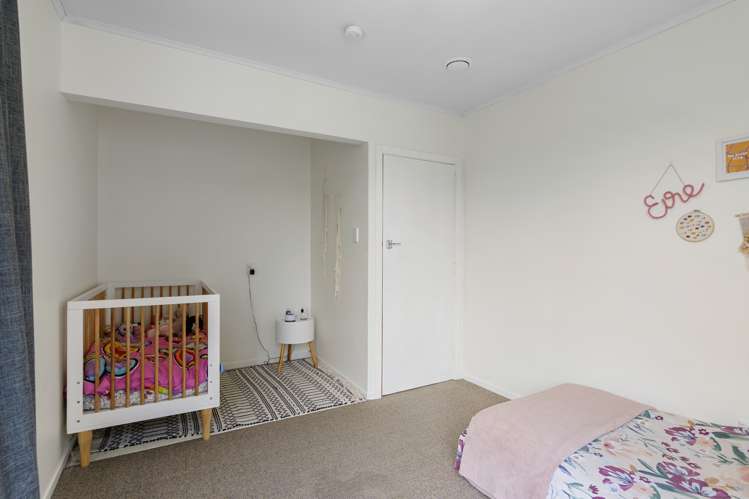 10 Longden Street Darfield_14