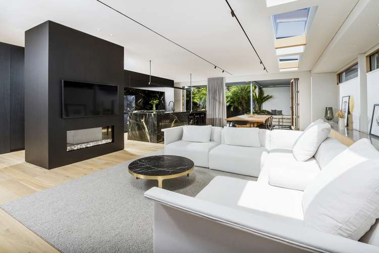 21 Whitby Crescent Mairangi Bay_6