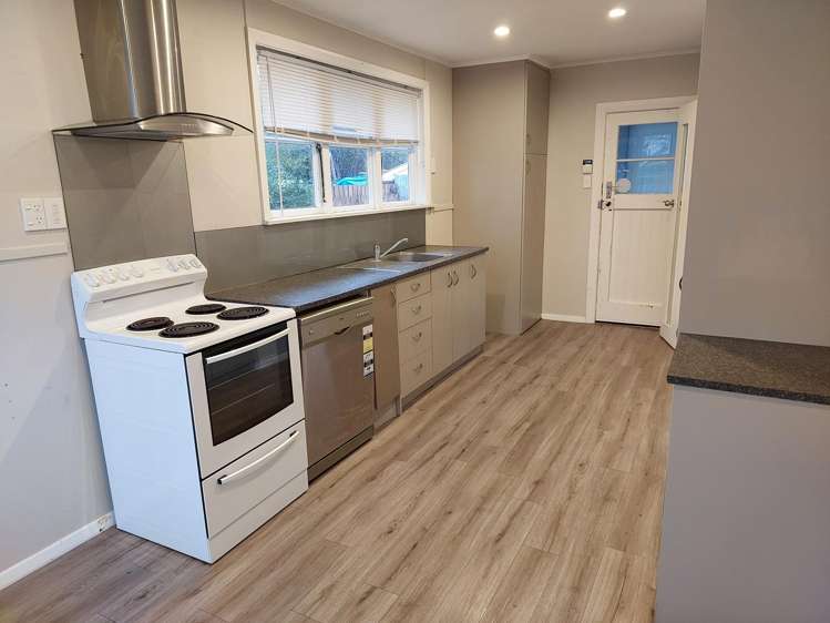 87 Hoani Street Northcote_11