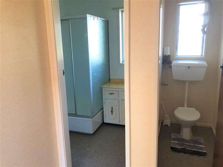 1/16 Cobham Crescent 10816_5