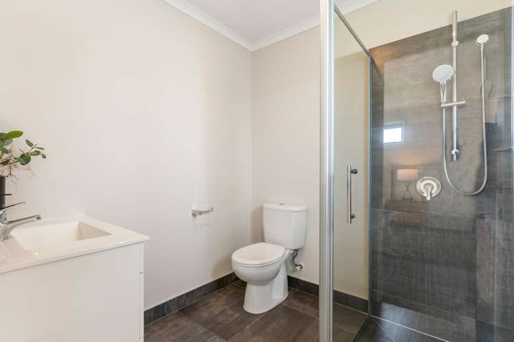 4 Stockyard Crescent Pukekohe_11