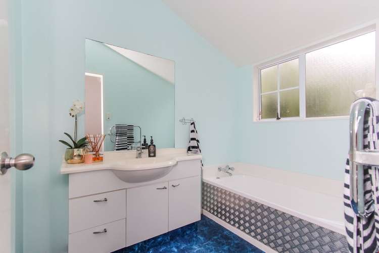 5/66 Larchwood Avenue Westmere_9