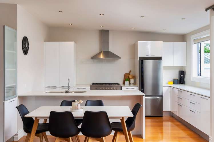 26 Wairere Avenue Mount Albert_14