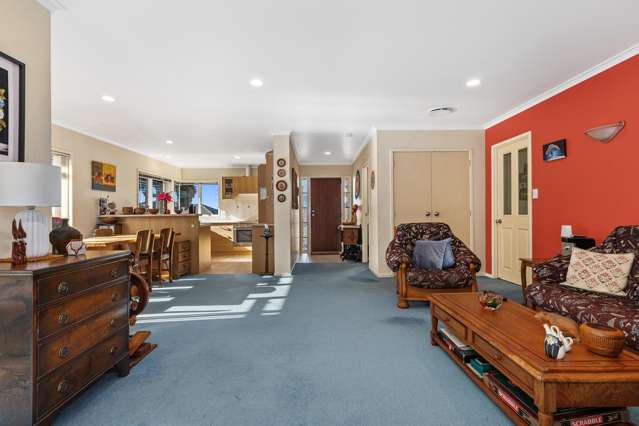 42 Hollister Lane Ohauiti_4