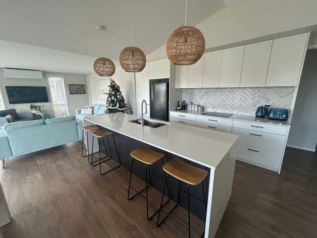 Spacious Family Home in Prime Estuary Location