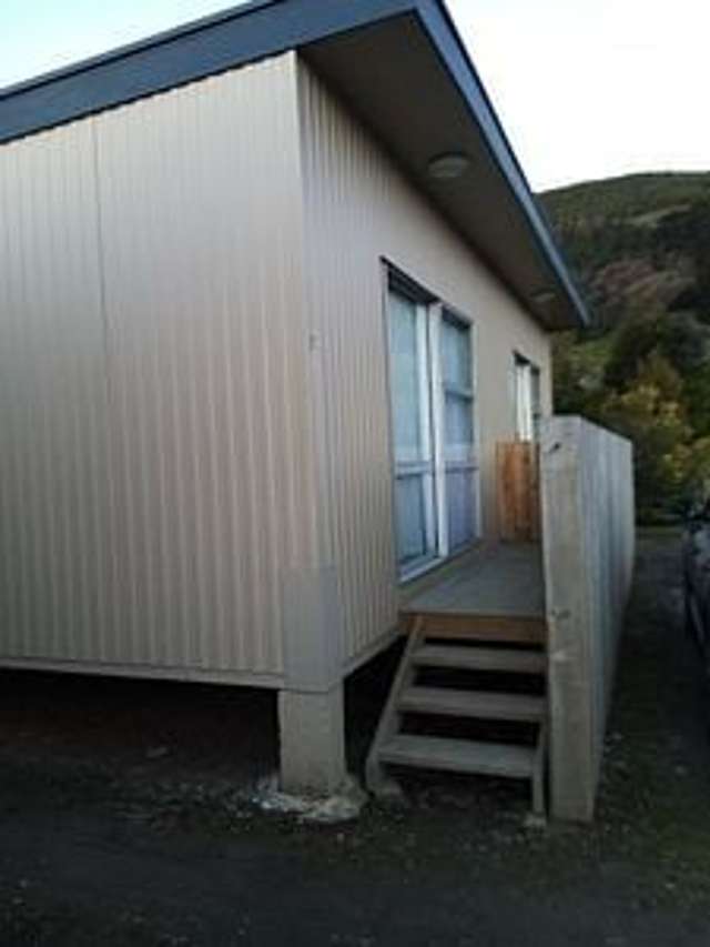 2/20 North Road The Wood_1