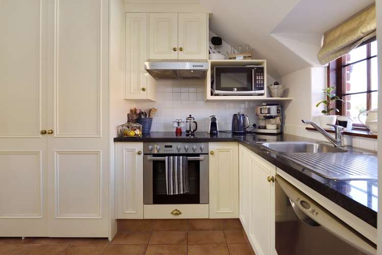 9/7 Quiet Woman Way Monaco_6