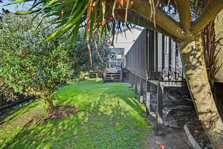 30 Arlette Place Massey_23