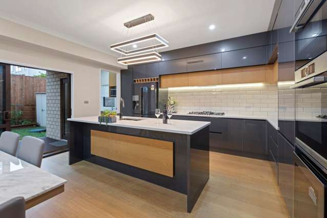 65 Tir Conaill Avenue Flat Bush_2