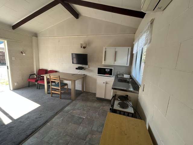 1/96 Lyon Street 1086_3