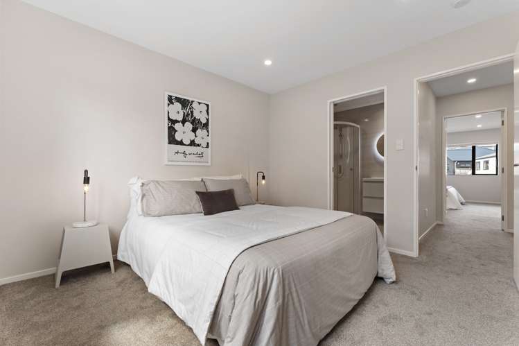 13 Kaimai Avenue Massey_9