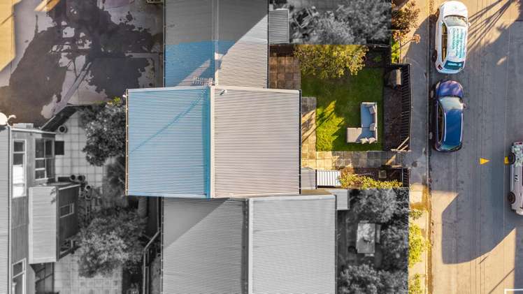 2/66 Clare Road Saint Albans_16