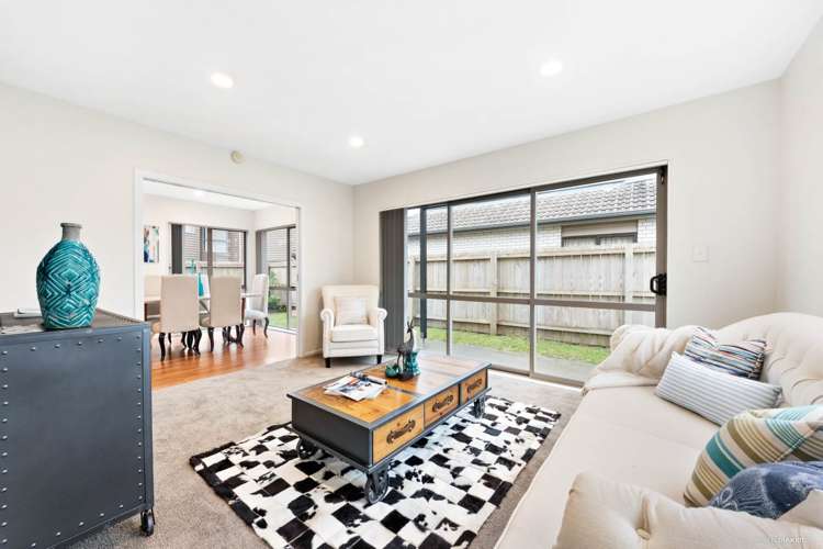 3 Bordeaux Parade Te Atatu South_7