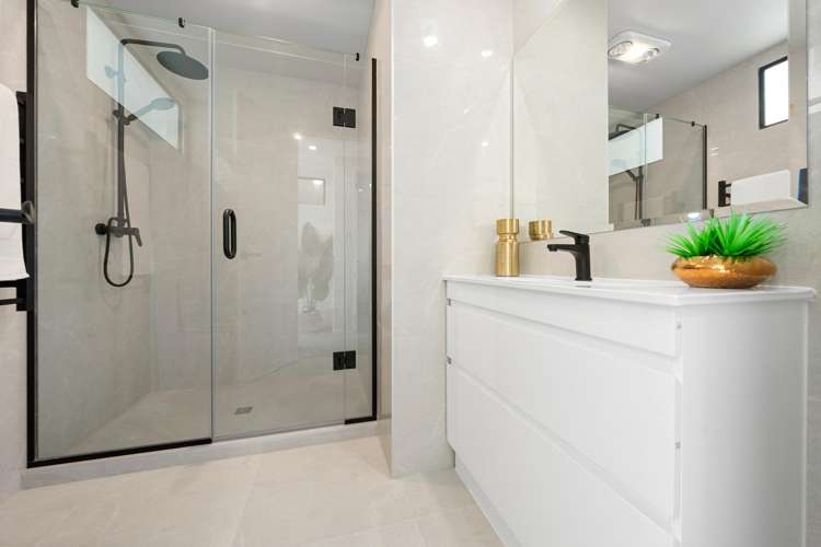 8b Claridge Street Glen Eden_19