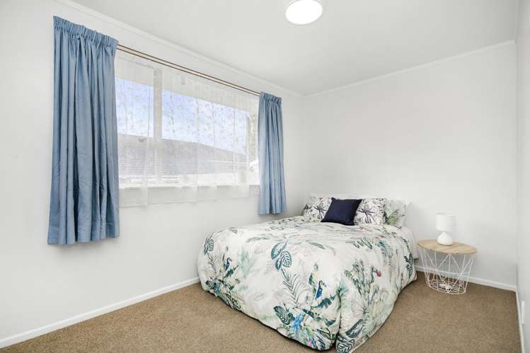 12 Tacoma Drive Totara Park_8