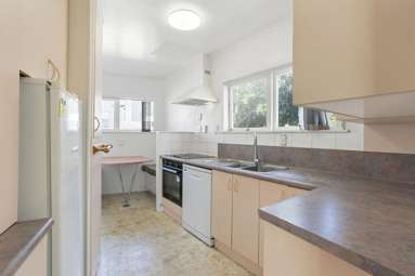 40A Tiroroa Avenue_1