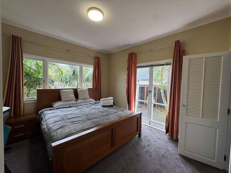 6 Marau Crescent Mission Bay_11