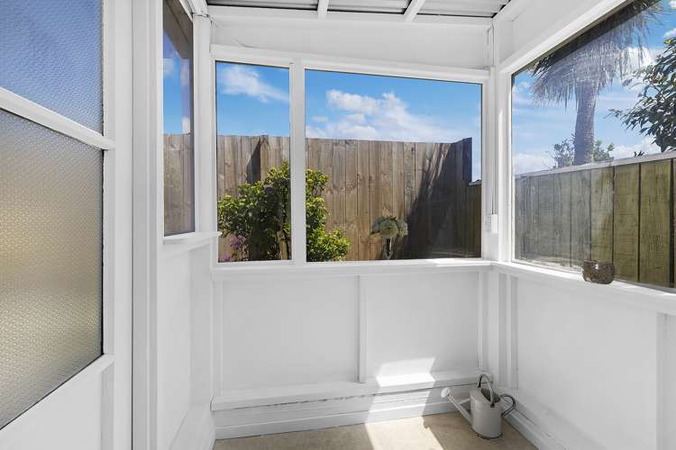 240 Adelaide Road Newtown_9