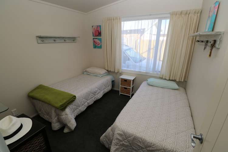 4 Chrystall Street Foxton Beach_12