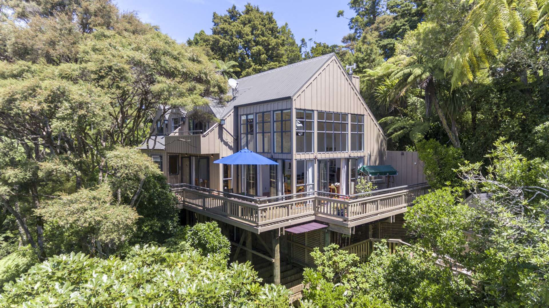 95 Scenic Drive Titirangi_0