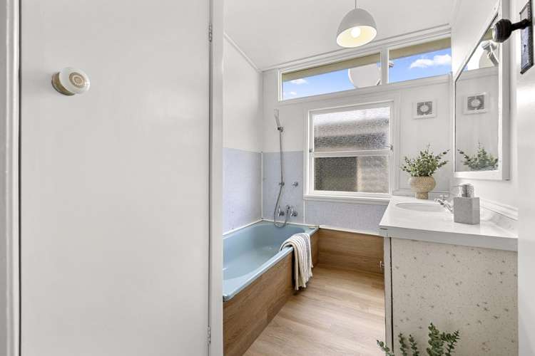 12A Bankart Street Raglan_13